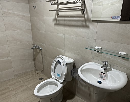 橋科翻新透天整棟出租交通超便利 - Image 8