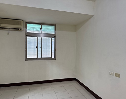 板橋車站美四方 - Image 12