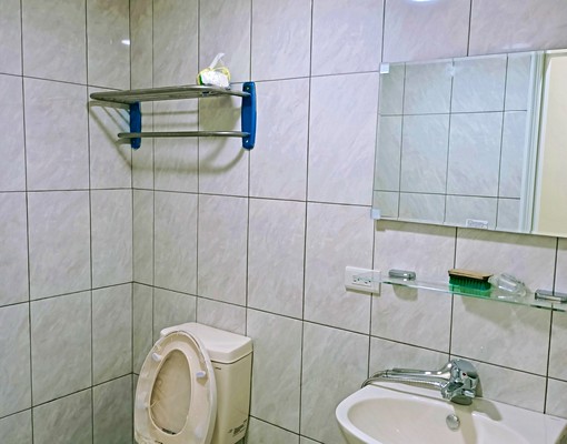 蘆洲捷運成蘆橋民族仁愛商圈即刻入住一手全新裝修 電梯美兩房 - Image 14