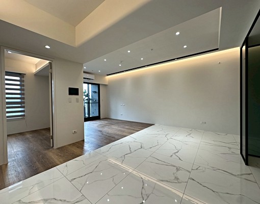 三房改二房✨客廳加大✨含平車含管✨飯店式公設 - Image 2