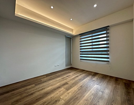 三房改二房✨客廳加大✨含平車含管✨飯店式公設 - Image 8