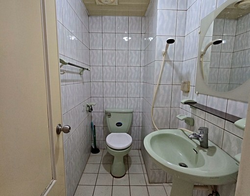 藝文特區、總圖展演、同德國中三房車,拎包入住 - Image 6