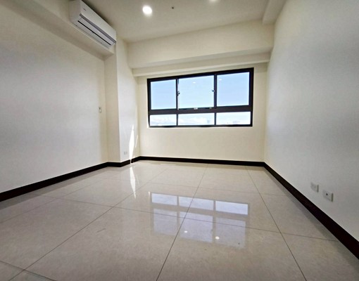 ★中港麥當勞高樓全新3房車★ - Image 5