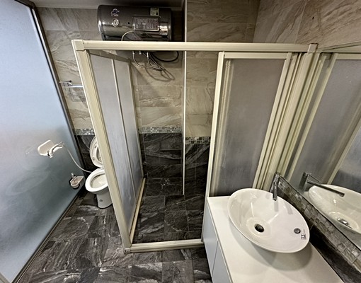 中國醫藥-台元-電梯大套房-陽台-免追垃圾 - Image 4