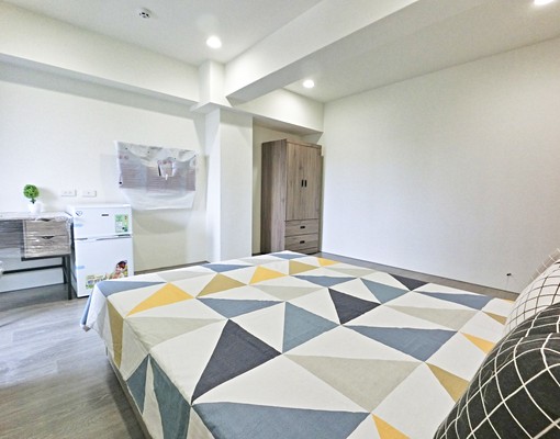 全新裝潢🌟可雙租補🌟陽台獨洗🌟乾濕分離🌟房客嚴選 - Image 2