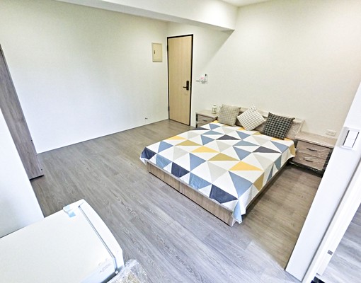 全新裝潢🌟可雙租補🌟陽台獨洗🌟乾濕分離🌟房客嚴選 - Image 9