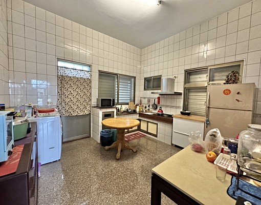 獨家稀有庭院別墅｜義大世界｜退休生活可以很輕鬆 - Image 3