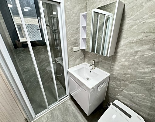 昌佑閱彎/雙租補/全新兩房平車 - Image 8