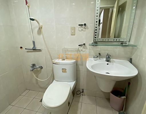 兆基🏠四維二路可租補可寵明星學區大四房 - Image 11