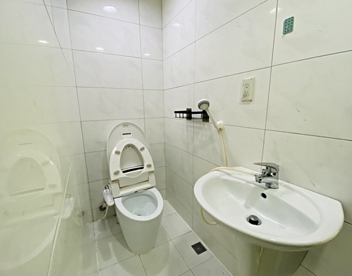 可租補★海洋都心2房車★可貓咪★免服務費★五泰小陶 - Image 10