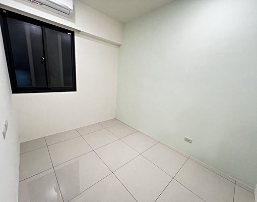 亞東捷運~亞東醫院~亞東科大~近2房邊間有廚房 - Image 3