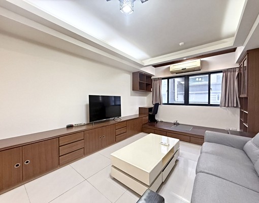 市政LV✨平面車位✨家具電全配✨可租補✨電梯管理員✨ - Image 2