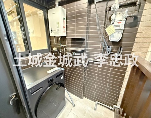 免服務費可租補⭐世界花園全新裝潢⭐21坪後棟二房有車位⭐ - Image 10