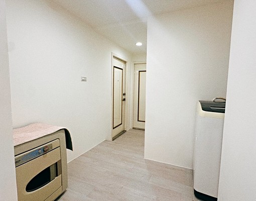 國慶路上電梯分租套房 - Image 6