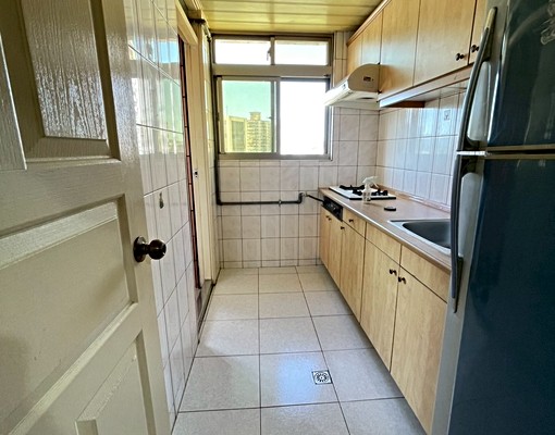 一品夫人溫馨三房兩廳雙衛,邊間三面採光 - Image 9