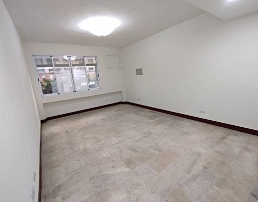 ｜文華國小｜前路後巷｜全棟翻新｜店住透天 - Image 9