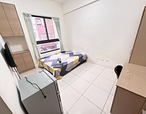 近中興大✅可雙租補/共洗曬/大間採光✅免爬高 - Image 1