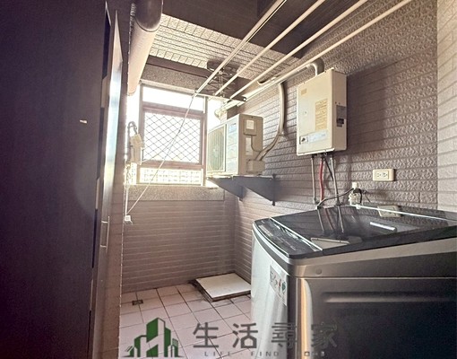 近上石國小＃高採光大三房二廳＃可租補＃傢俱全配＃平車位需租 - Image 11