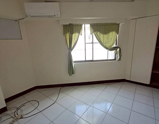 寬敞明亮、適住家、辦公、5大房平車.公園捷運、市府百貨生活圈 - Image 11