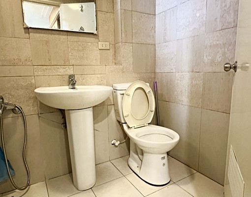 捷運三民高中/獨洗/傢俱全/明亮大套房 - Image 7