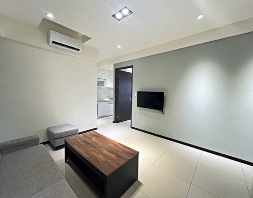 楠梓車站都會公園捷運站高雄科大家樂福兩房 - Image 1