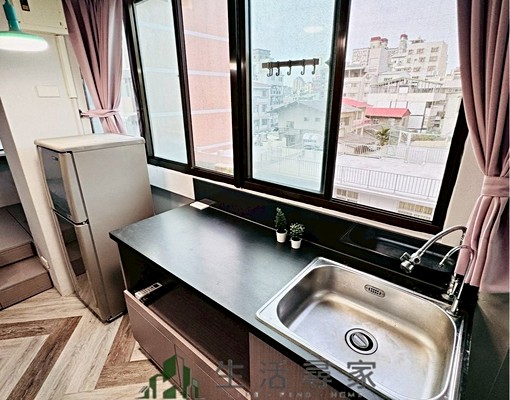 近親親戲院❣️高採光電梯套房✨台水電🉑雙租補‼️ - Image 10