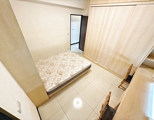 ✅傢俱全配置浴缸含平車電梯三房住家✅全室系統櫃可租補戶及開火 - Image 8