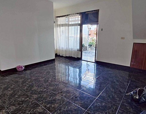 🏠中和🌟可入籍🌟垃圾代收🌟獨洗曬🌟景觀露臺🌟 - Image 1