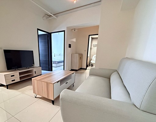 🦁協和豐馥｜稀有可寵全配兩房，含管理費跟平面車位＋雙租補 - Image 2