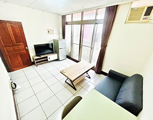 透天大降價💥兩房一廳・可租補・陽台獨洗 - Image 1