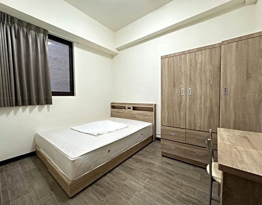 五泰可租補~免服務費~全套家具電馬上住~雙衛兩房車位~ - Image 5