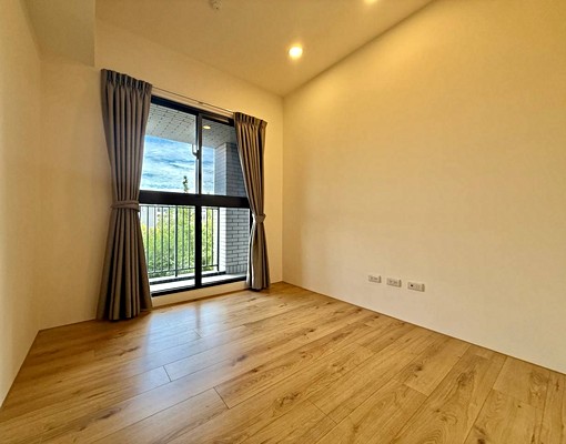 王室🥇超大坪數✨近國道、74✨寵可談🉑租補戶籍 - Image 5