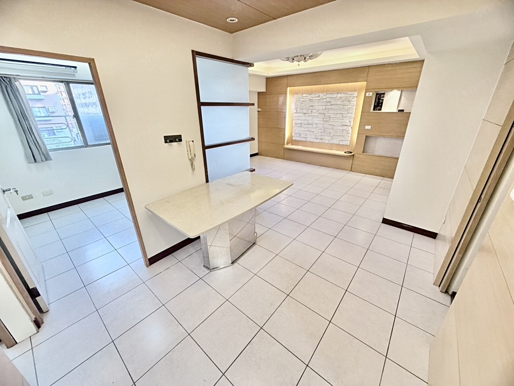 🍎秒殺四房雙衛浴🌟平面車位🔥電梯台水電🌈採光✅可租補 - Image 1