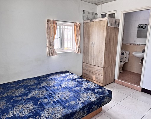 近學區,巷道內,鬧中取靜,採買購物皆方便生,採光佳,衛浴開窗 - Image 8