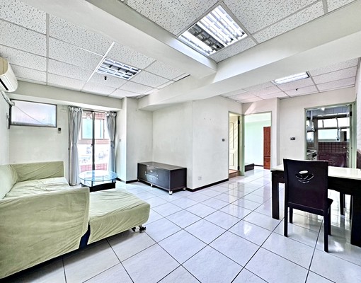 五權車站🍎大三房附車位🌟台電管理員✅可租補(社宅) - Image 3