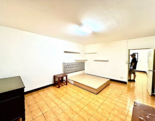 板新站☀️可貓咪四房兩廳☀️4+5樓大空間☀️可供傢俱誠可議 - Image 14