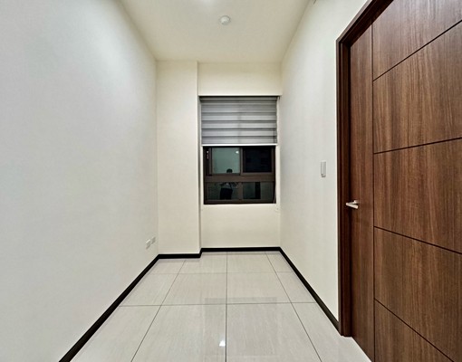 正2房衛浴鄰近中友百貨/中國醫可租補 - Image 11