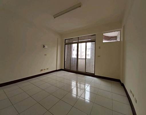 路竹臨路透天@六房四衛附家電 - Image 2