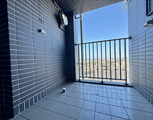 🍀租補寵物報稅設籍OK遠九次頂樓兩房~找個豪家 - Image 3