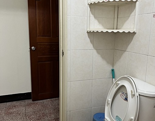 近文山特區、正修、長庚(邊間-2個對外窗/一個陽台) - Image 4