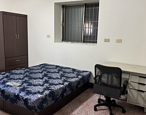 近文山特區、正修、長庚(邊間-2個對外窗/一個陽台) - Image 1