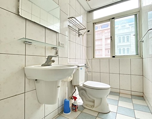 💖可雙租補✨電梯🏠大間✔️室內機車位🌳豪宅區💖 - Image 6