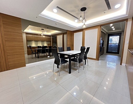 中悅八京景觀發財樓平面雙車。 - Image 3