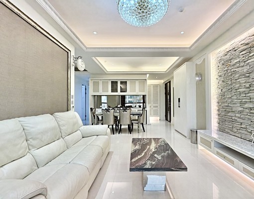 亞誠小高🍰|A9杜拜三房車位一卡皮箱直接入住 - Image 4