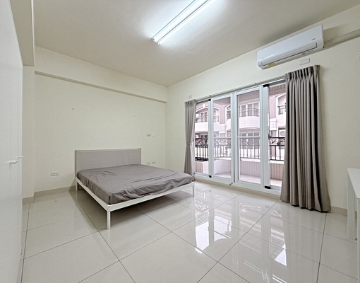 橋頭科學園區*捷運輕屋齡車墅透天 - Image 6