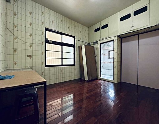 梓官鬧區🍀大地坪前後臨路透店🍀整棟出租	 - Image 8