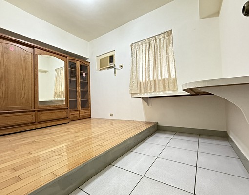 🌟【新莊中平路台北加州電梯2房＋車位】生活超便利✨拎包入 - Image 5