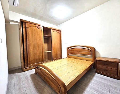 可租補|威尼斯商圈|SOGO旁|全新整理五房大空間 - Image 2