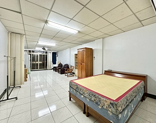 永康交流道|大坪數|家具家電全|大套房 - Image 1