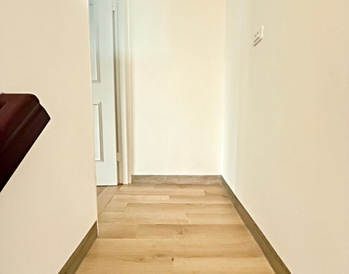 五期捷運樓店出租 - Image 6